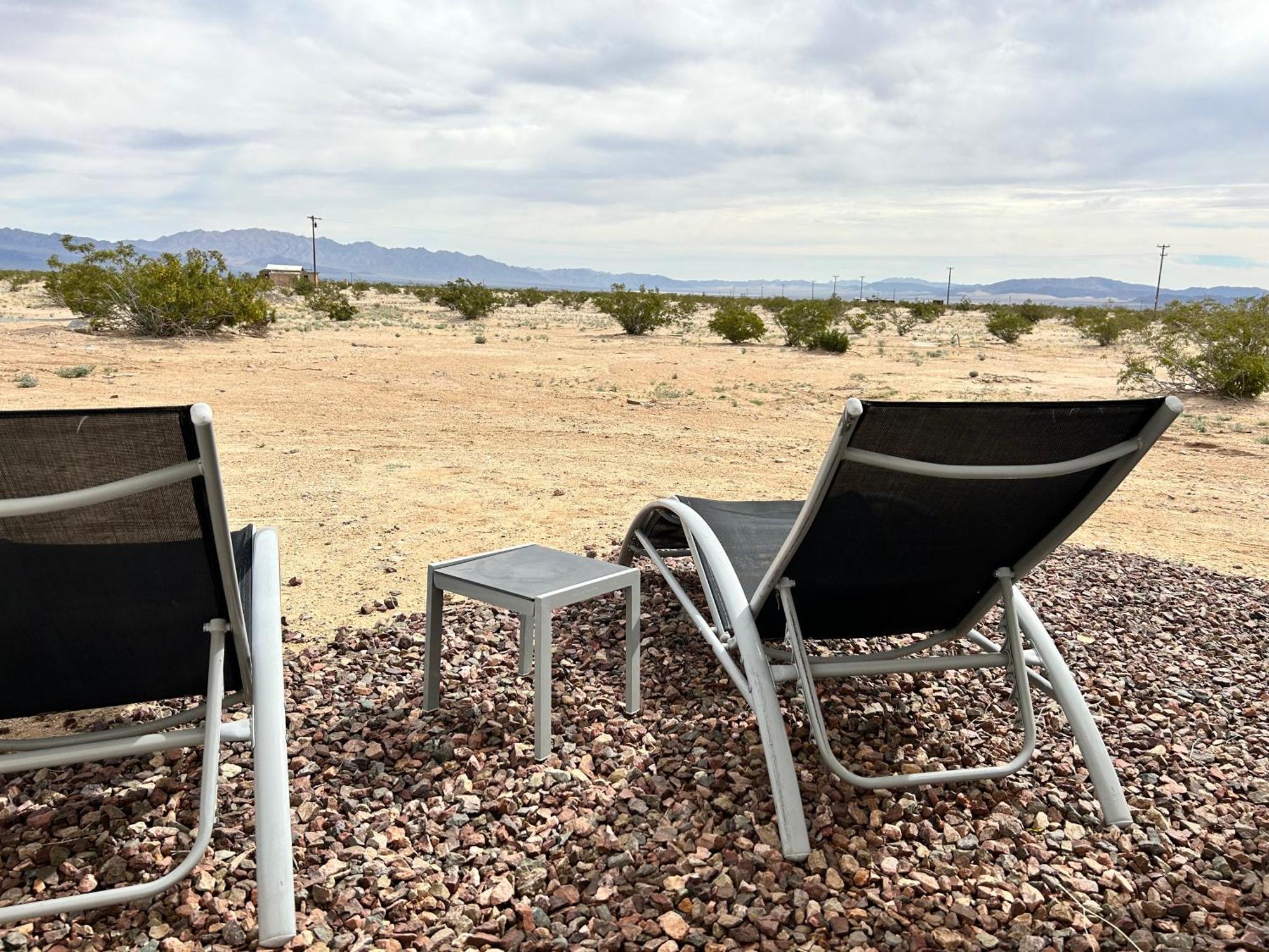 Serene Modern Home Backdoor With Great Wifi, Games, Movies, Patio Seating And Bbq Easy Access To North Joshua Tree National Park In 10 Minutes Twentynine Palms Ngoại thất bức ảnh