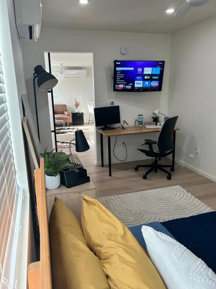 Serene Modern Home Backdoor With Great Wifi, Games, Movies, Patio Seating And Bbq Easy Access To North Joshua Tree National Park In 10 Minutes Twentynine Palms Ngoại thất bức ảnh
