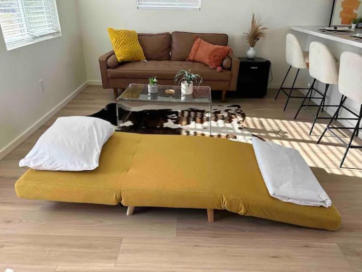 Serene Modern Home Backdoor With Great Wifi, Games, Movies, Patio Seating And Bbq Easy Access To North Joshua Tree National Park In 10 Minutes Twentynine Palms Ngoại thất bức ảnh