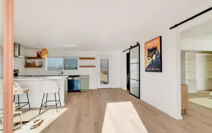Serene Modern Home Backdoor With Great Wifi, Games, Movies, Patio Seating And Bbq Easy Access To North Joshua Tree National Park In 10 Minutes Twentynine Palms Ngoại thất bức ảnh