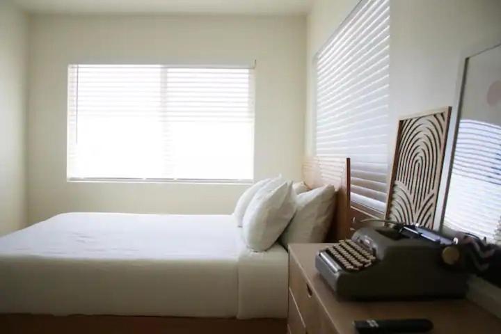 Serene Modern Home Backdoor With Great Wifi, Games, Movies, Patio Seating And Bbq Easy Access To North Joshua Tree National Park In 10 Minutes Twentynine Palms Ngoại thất bức ảnh