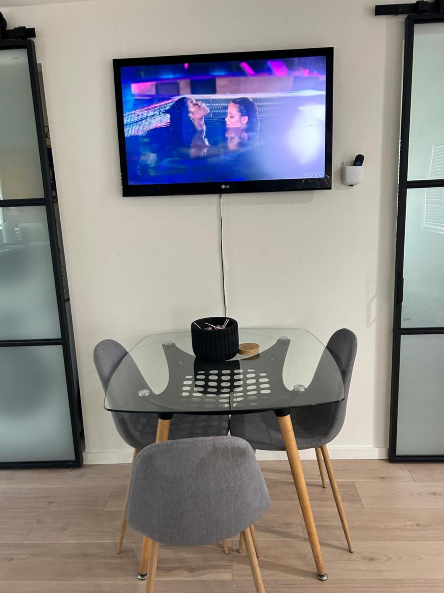 Serene Modern Home Backdoor With Great Wifi, Games, Movies, Patio Seating And Bbq Easy Access To North Joshua Tree National Park In 10 Minutes Twentynine Palms Ngoại thất bức ảnh